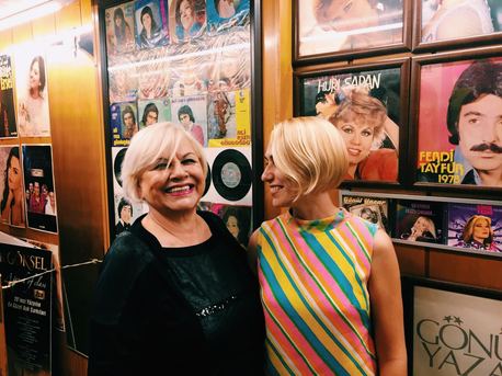 Kornelia Binicewicz with Huri Sapan in Elenor Plak. Photo credits: Ali Çetinkaya